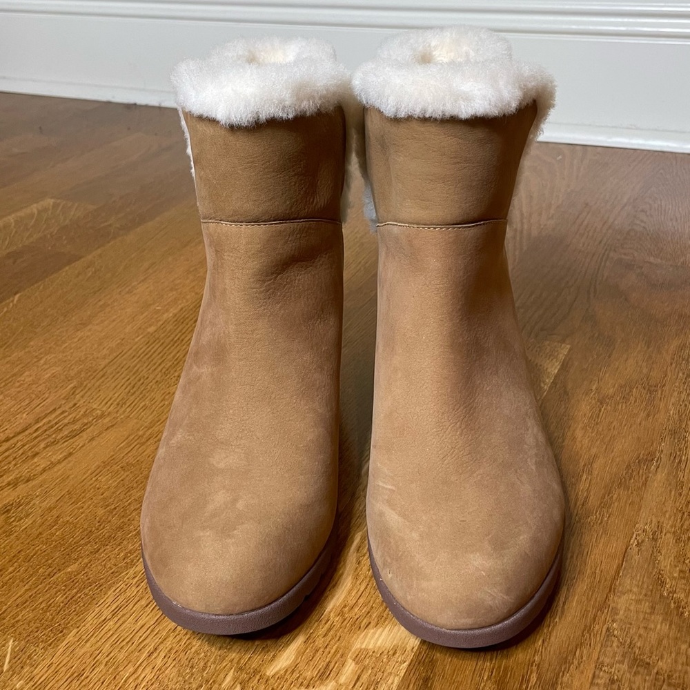 Ugg Devorah Wedge Ankle Boot - image 3